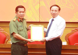 Đại tá Đinh Văn Nơi tham gia Ban Thường vụ Công an tỉnh Quảng Ninh