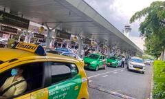 Giá cước taxi ở TP.HCM vẫn ‘khét lẹt’