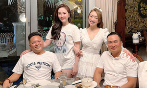 Vợ chồng Chi Bảo tới thăm biệt thự hoành tráng của Bảo Thy