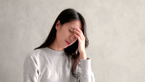 Giúp việc liên tục kêu mất tiền, tôi định đuổi thì phát hiện chuyện đáng sợ