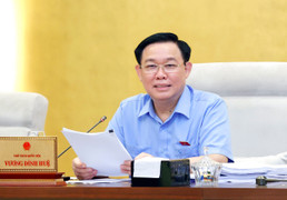 Chủ tịch Quốc hội: Phải rà soát luật xem có vướng mắc không để sửa đổi