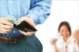 Bị gọi đến nhà hàng trả 8 triệu đồng tiền ăn, tôi muốn chia tay bạn gái