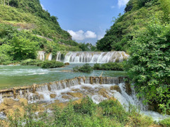 Con thác xinh đẹp ít người biết ở Cao Bằng, địa điểm tuyệt vời cho ngày bình yên