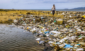 Ám ảnh rác thải bủa vây nhiều vùng biển ở Việt Nam