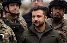 Video: Hiện trường vụ tai nạn xe hơi chở Tổng thống Ukraine Zelensky