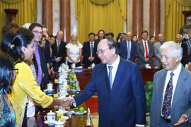 Chủ tịch nước tiếp các nhà khoa học quốc tế dự chương trình 'Gặp gỡ Việt Nam'