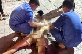 Truy bắt nghi phạm chặn đầu xe máy, đâm gục nam thanh niên ở Hà Nội