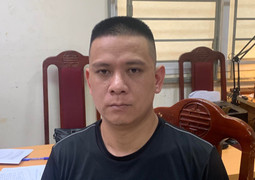 Xem xét xử lý tài xế chở kẻ đâm chết nam thanh niên, ép cô gái lên taxi