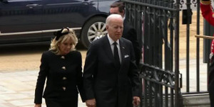 Ảnh: Tổng thống Biden và các cựu Thủ tướng Anh tới lễ tang Nữ hoàng Elizabeth II