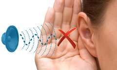 Vì sao viêm tai giữa dễ gây thủng màng nhĩ?