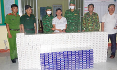 Bộ đội Biên phòng Long An bắt kẻ buôn lậu hơn 6.000 bao thuốc lá ngoại