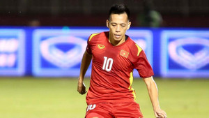 Văn Quyết trở lại xuất sắc, HLV Park Hang Seo truyền thông điệp đặc biệt