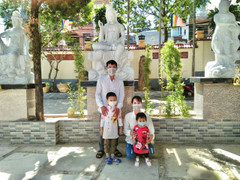 Vợ ngày đêm khóc cạn nước mắt ngóng tin chồng bị lừa bán sang Campuchia