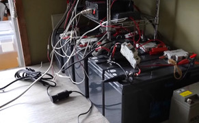 Video: Người phụ nữ Nhật Bản tự sản xuất điện để sinh hoạt 