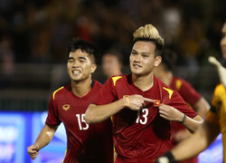 Tuyển Việt Nam mất cân bằng đội hình, HLV Park Hang Seo đau đầu tìm giải pháp