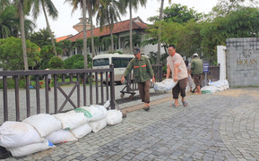 Các tỉnh miền Trung chuẩn bị ứng phó với siêu bão Noru thế nào?