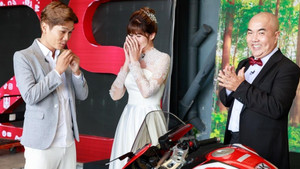 Anh chồng bất ngờ được tặng món quà tỷ đồng trên sóng truyền hình