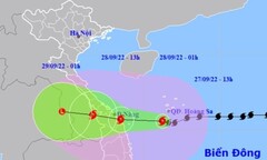 Bão số 4 giật trên cấp 17, cách đất liền Đà Nẵng - Quảng Ngãi khoảng 270km