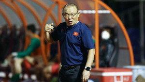 Trực tiếp HLV Park Hang Seo họp báo: Tuyển Việt Nam hoàn thành mục tiêu