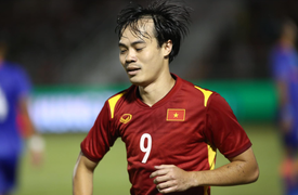 Video: Văn Toàn lập công cho tuyển Việt Nam sau 5 năm