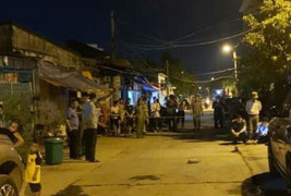 Lời qua tiếng lại, thợ sơn đâm chết đồng nghiệp