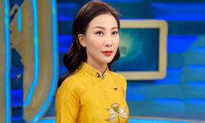 BTV Quỳnh Hoa xin lỗi sau sự cố vạ miệng 'được đón một cơn bão ra hồn'