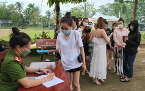 Kiểm tra quán bar ở Kiên Giang, phát hiện 105 dân chơi dương tính với ma túy