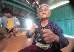 Làng chài xứ Thanh và giấc mơ trên bờ