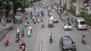 Video: Phân làn đường Nguyễn Trãi, Hà Nội sau 2 tháng thí điểm