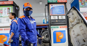 Chiết khấu xăng dầu thoát cảnh 0 đồng nhưng vẫn chưa đủ bù lỗ