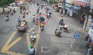 TP.HCM: Người phụ nữ bị giật túi xách có vàng và gần 500 triệu đồng