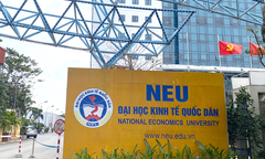 Sinh viên bị 'giam' bằng tốt nghiệp, Đại học Kinh tế quốc dân xử lý thế nào?