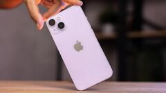 Người dùng iPhone 'khóc thét' vì dung lượng pin giảm sau hai tuần cài đặt iOS 16