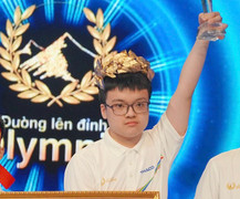 Nam sinh đầu tiên giành vòng nguyệt quế Olympia năm thứ 23
