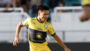 Quang Hải mất suất dự bị ở trận Pau FC vs Metz
