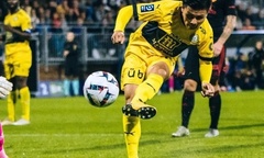 Ghi bàn đầu tiên tại Pau FC, Quang Hải đi vào lịch sử bóng đá Việt Nam