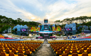 Ảnh: Sân khấu hoành tráng của đêm bán kết Hoa hậu Biển đảo Việt Nam 2022