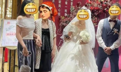 Tình cờ thấy tiệc cưới khi đang tìm đồ ăn, 2 nữ du khách có hành động không ngờ