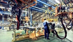 Doanh nghiệp 'đói' vốn: Chính phủ đồng hành cùng vượt khó