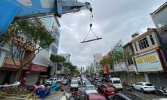 Ảnh: Hàng ngàn ô tô nằm la liệt trên đường phố Đà Nẵng