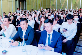 Bùng nhiệt huyết cùng hàng trăm chuyên viên kinh doanh BĐS Đà Nẵng