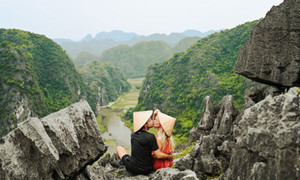 Mê mẩn cảnh sắc mùa Thu ở Hang Múa, danh thắng nổi tiếng đất cố đô Ninh Bình