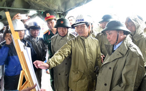 Chủ tịch nước: Tổng lực khắc phục nhanh hậu quả mưa lũ lịch sử ở Đà Nẵng