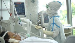 Ngày 27/10, cả nước thêm 484 ca COVID-19, giảm gần 400 ca 