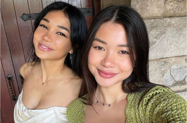 Bà mẹ 45 tuổi đăng ảnh chụp cùng con gái gây bối rối vì ngỡ chị em