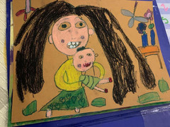 Giật mình 'xỉu ngang' với các bức tranh trẻ con vẽ tặng mẹ nhân ngày 20/10