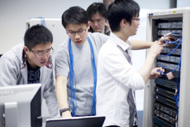 Thực hư mức lương nhân sự ngành IT 140 triệu đồng/tháng