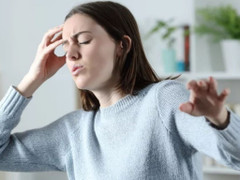Những căn bệnh ẩn sau cơn chóng mặt