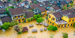 Áp thấp nhiệt đới suy yếu, Quảng Bình đến Quảng Nam mưa to