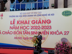 Trường Đại học Kinh doanh và Công nghệ Hà Nội khai giảng năm học mới 2022-2023